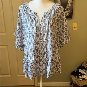 J. Jill Gray and White Flutter Sleeve Blouse